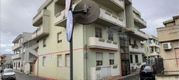 3 rooms Apartment in Assemini, Italy No. 207204 19