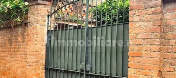 4 bedrooms Villa in Incisa Scapaccino, Italy No. 296365 2