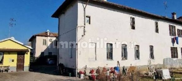 1 غرف نوم شقة في Vigevano, Italy رقم 378270 3