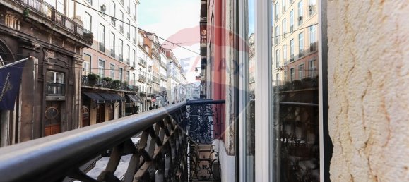 2 bedrooms Apartment in Lisbon, Portugal No. 75016 17