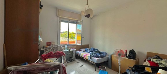 3 rooms Apartment in Opera, Italy No. 22896 12