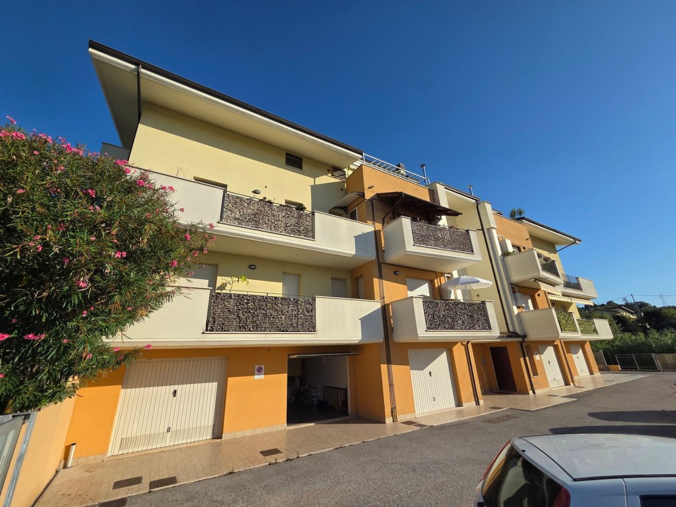 3 chambres Appartement à San Giovanni Teatino, Italy No. 372690