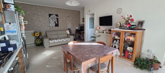 3 chambres Appartement à San Giovanni Teatino, Italy No. 372690 8