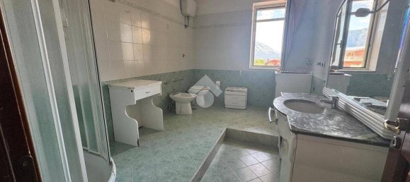 4 bedrooms House in Arpaia, Italy No. 258208 46