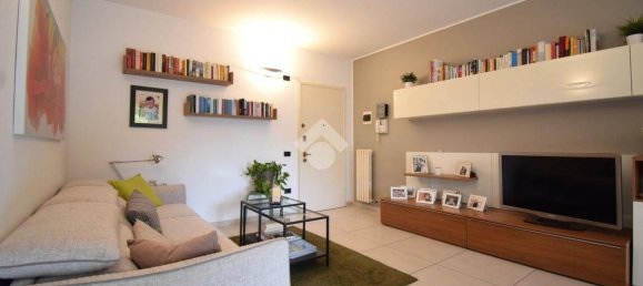 2 bedrooms Apartment in Brugherio, Italy No. 303042 17