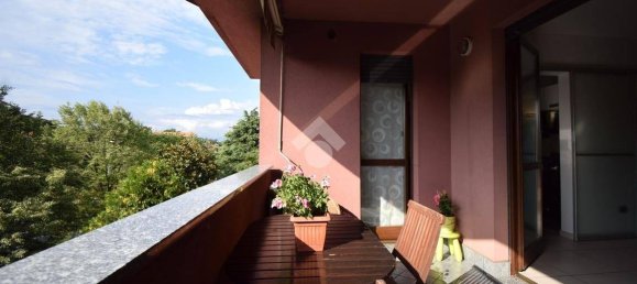 2 bedrooms Apartment in Brugherio, Italy No. 303042 3