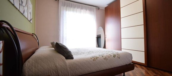 2 bedrooms Apartment in Brugherio, Italy No. 303042 10