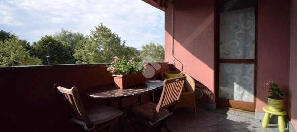 2 bedrooms Apartment in Brugherio, Italy No. 303042 2