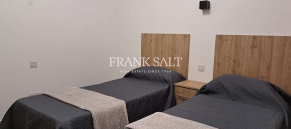 2 bedrooms Penthouse in Mgarr, Malta No. 4923 3