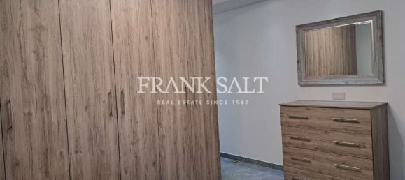 2 bedrooms Penthouse in Mgarr, Malta No. 4923 5