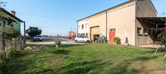 7 rooms Villa in Quistello, Italy No. 73872 41