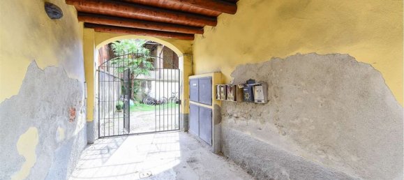 Apartamento de 2 divisões em Mariano Comense, Italy N.º 333676 12