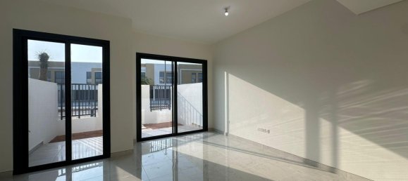 Таунхаус с 2 спальнями в Mina Al Arab, ОАЭ № 106844 18