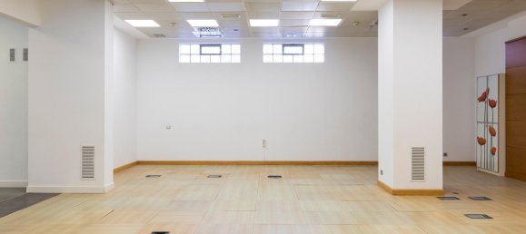 Офис 230м² в Сарагоса, Испания № 66128 13