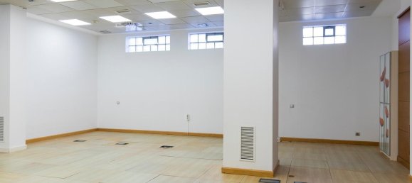 Офис 230м² в Сарагоса, Испания № 66128 15