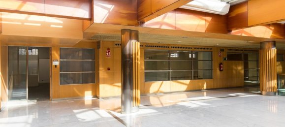 Офис 230м² в Сарагоса, Испания № 66128 7