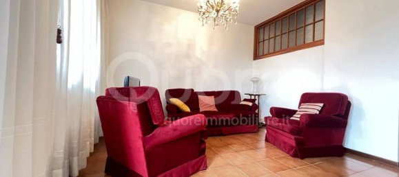 3 bedrooms House in Udine, Italy No. 283647 3