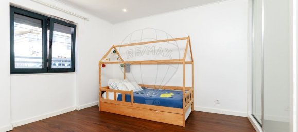 4 Schlafzimmer Haus in Corroios, Portugal, Nr. 173005 36