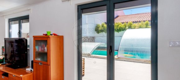 4 Schlafzimmer Haus in Corroios, Portugal, Nr. 173005 16