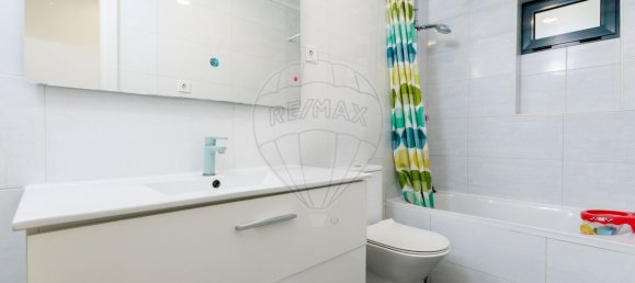 4 Schlafzimmer Haus in Corroios, Portugal, Nr. 173005 5