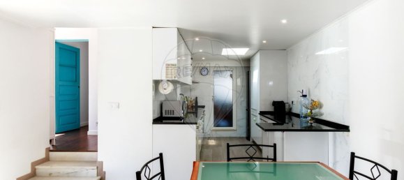 4 Schlafzimmer Haus in Corroios, Portugal, Nr. 173005 12