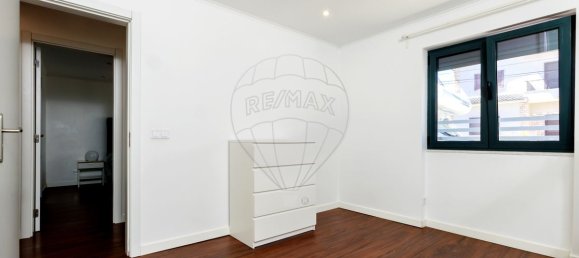 4 Schlafzimmer Haus in Corroios, Portugal, Nr. 173005 35