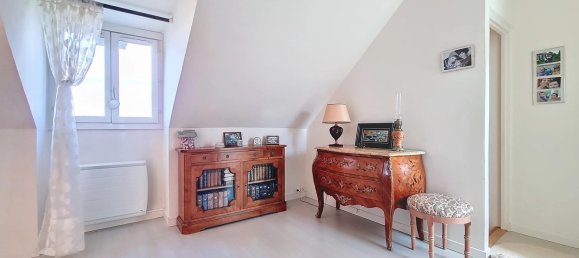 2 bedrooms House in Blere, France No. 54640 17