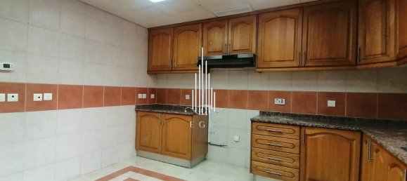 Вилла с 4 спальнями в Abu Dhabi Gate City, ОАЭ № 56140 26