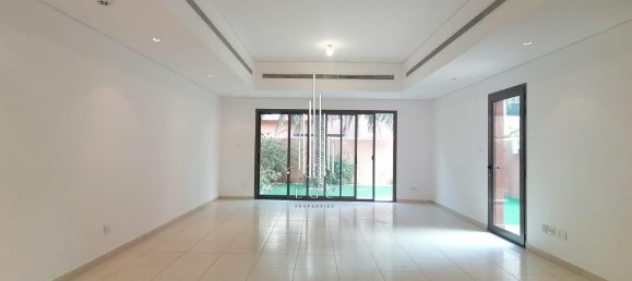 Вилла с 4 спальнями в Abu Dhabi Gate City, ОАЭ № 56140 7