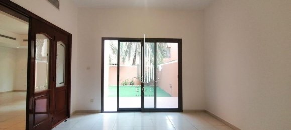 Вилла с 4 спальнями в Abu Dhabi Gate City, ОАЭ № 56140 8