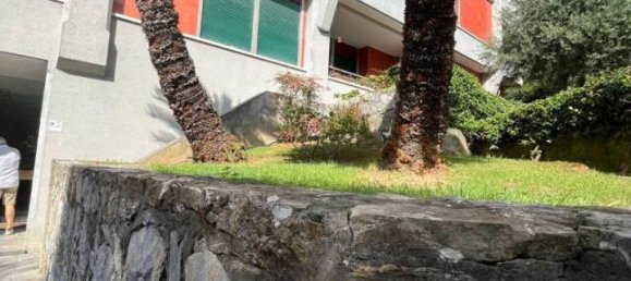 6 rooms Apartment in Genoa, Italy No. 17475 16