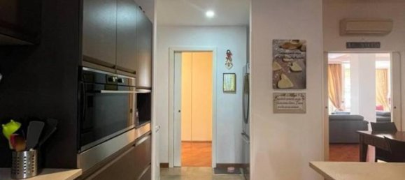 6 rooms Apartment in Genoa, Italy No. 17475 23