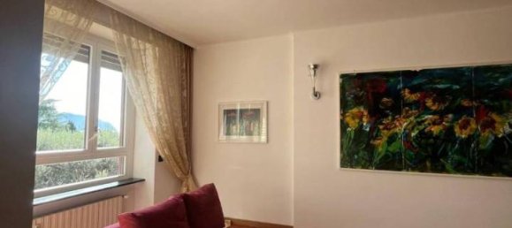 6 rooms Apartment in Genoa, Italy No. 17475 13