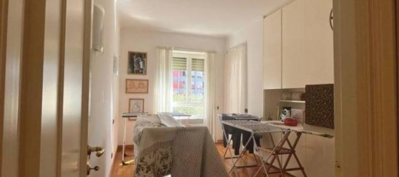 6 rooms Apartment in Genoa, Italy No. 17475 20