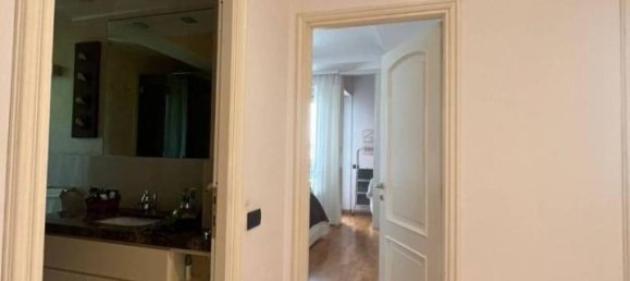 6 rooms Apartment in Genoa, Italy No. 17475 38