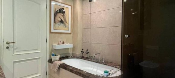 6 rooms Apartment in Genoa, Italy No. 17475 26