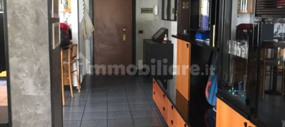 Квартира с 3 спальнями в Монца, Италия № 296757 12