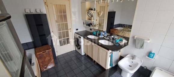 Квартира с 3 спальнями в Монца, Италия № 296757 20