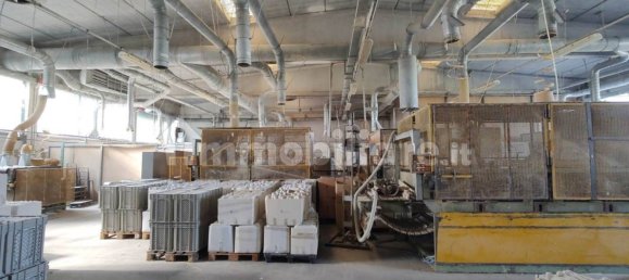 3غرفة مستودع في Fiesse, Italy رقم 226202 14