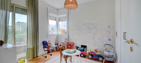 3 Schlafzimmer Wohnung in Porto, Portugal, Nr. 191990 18