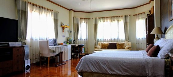 4 bedrooms House in Chiang Mai, Thailand No. 71497 7