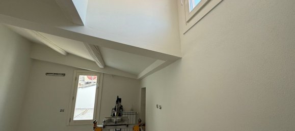 4 rooms Duplex in Florence, Italy No. 181980 36