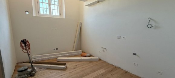 4 rooms Duplex in Florence, Italy No. 181980 43