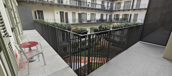 5 bedrooms Apartment in Turin, Italy No. 212628 7