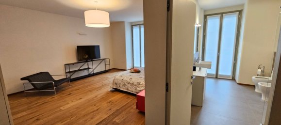 5 bedrooms Apartment in Turin, Italy No. 212628 18