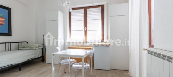 Estudio en Pisa, Italy No. 168742 10