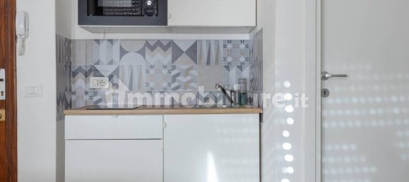 Estudio en Pisa, Italy No. 168742 9