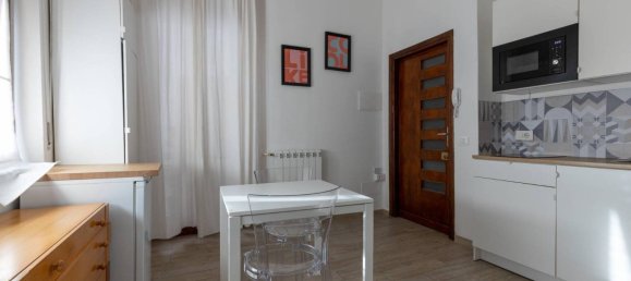 Estudio en Pisa, Italy No. 168742 7