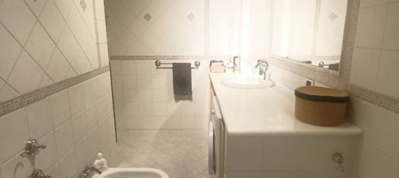 4 rooms Apartment in Rome, Italy No. 48592 11
