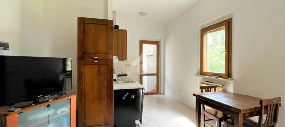 3 rooms Apartment in Empoli, Italy No. 308061 3